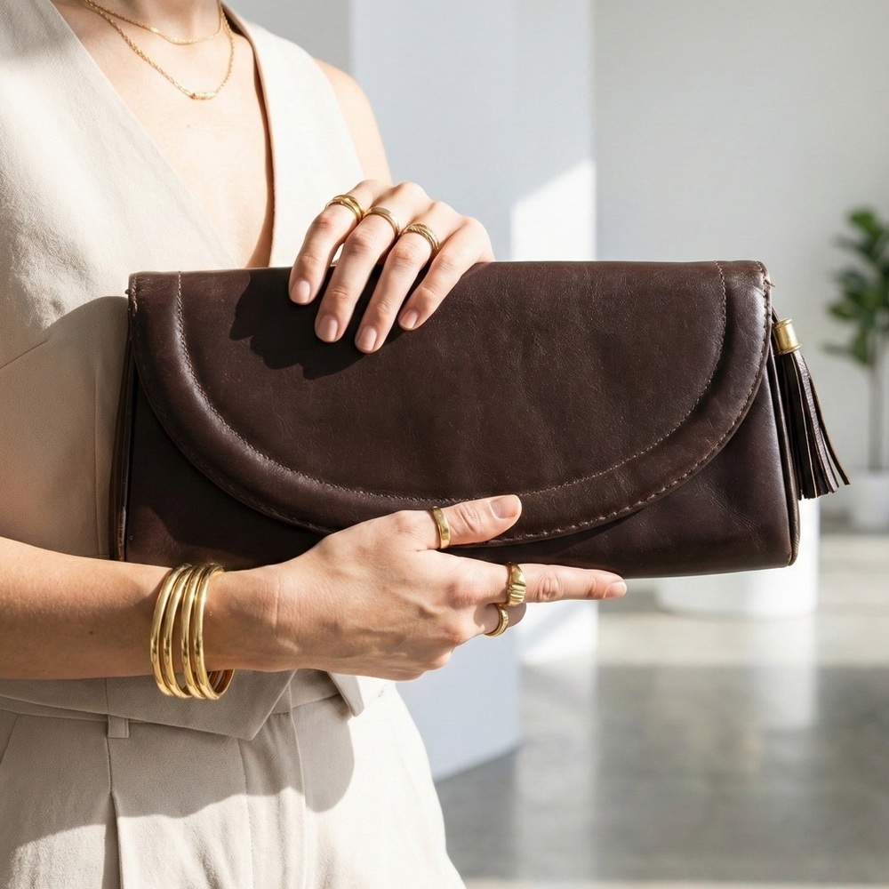 Vintage 1950s-60s brown leather oversized clutch bag